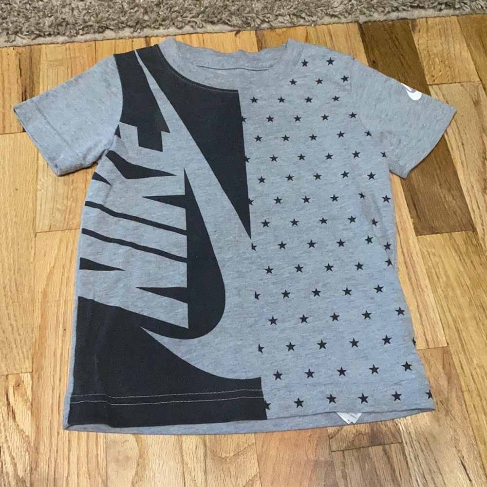 Nike Shirt - Boys size 3T